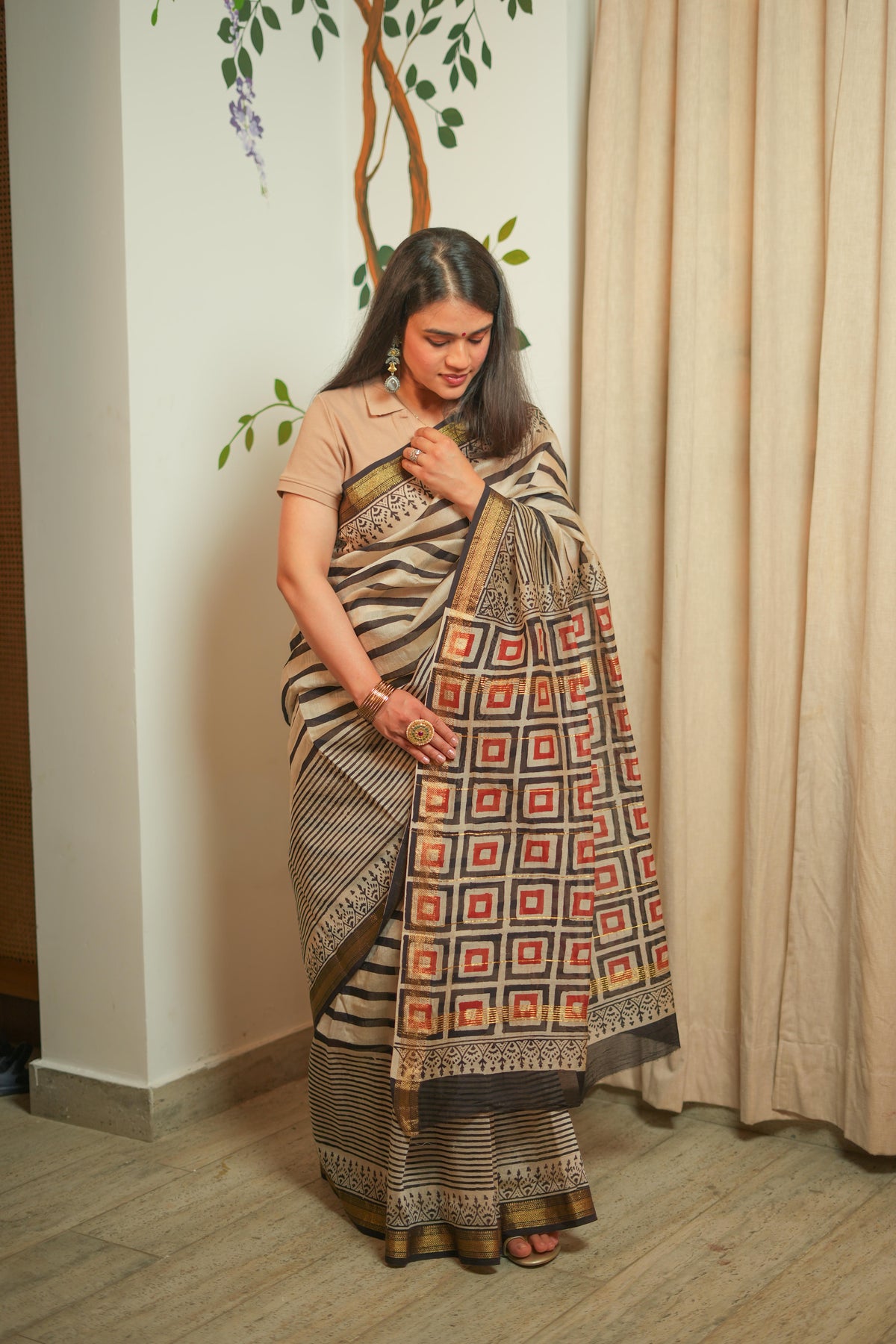 Maheshwari Saree