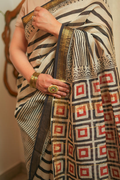 Maheshwari Saree